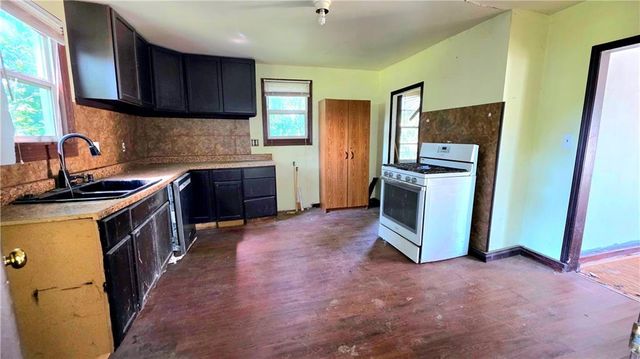 520 N Garland Avenue, Kansas City, MO 64120
