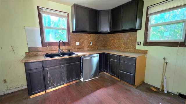 520 N Garland Avenue, Kansas City, MO 64120