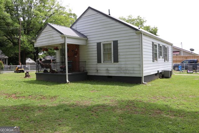 95 Cherry Street, Trion, GA 30753