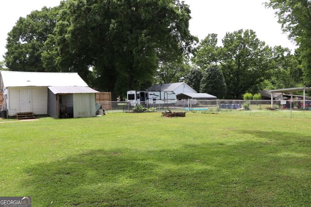 95 Cherry Street, Trion, GA 30753