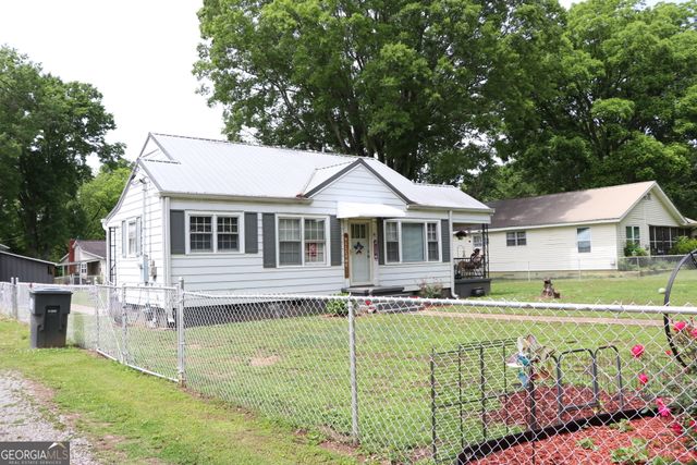 95 Cherry Street, Trion, GA 30753