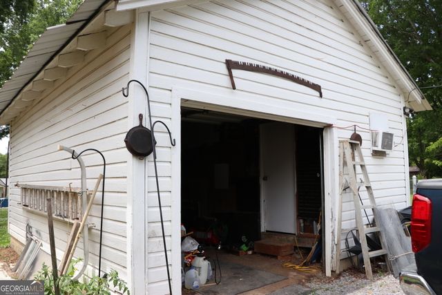 95 Cherry Street, Trion, GA 30753