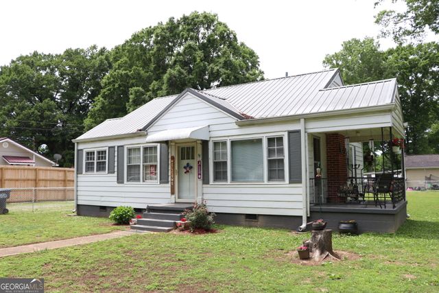 95 Cherry Street, Trion, GA 30753