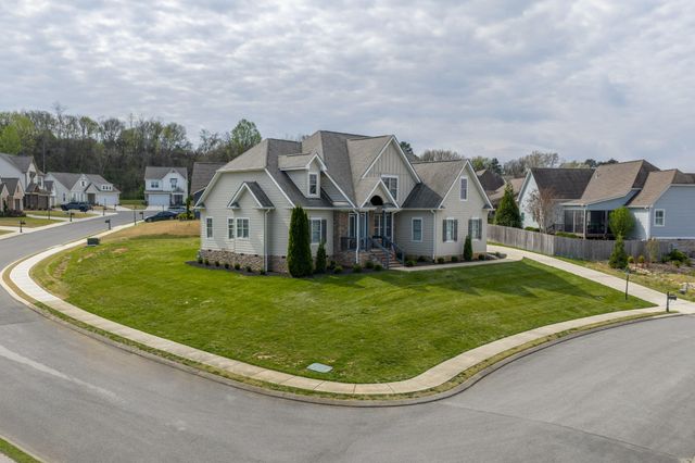 7724 Peppertree Drive, Ooltewah, TN 37363