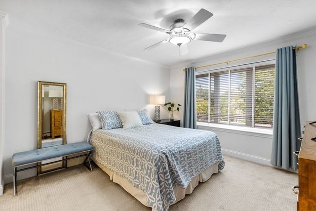 84 Walpole St 1C, Canton, MA 02021