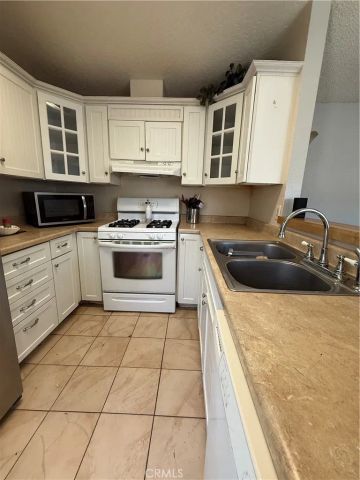 1721 Home Terrace, Pomona, CA 91768