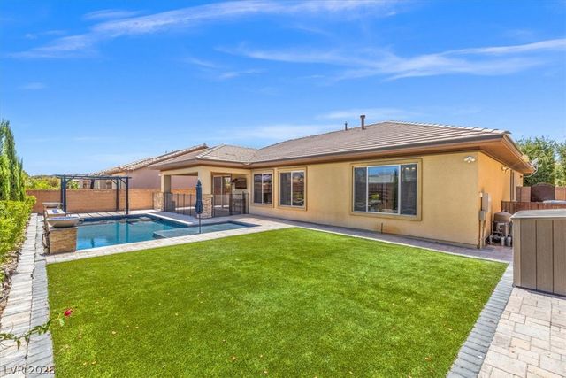 7272 Summer Duck Way, North Las Vegas, NV 89084
