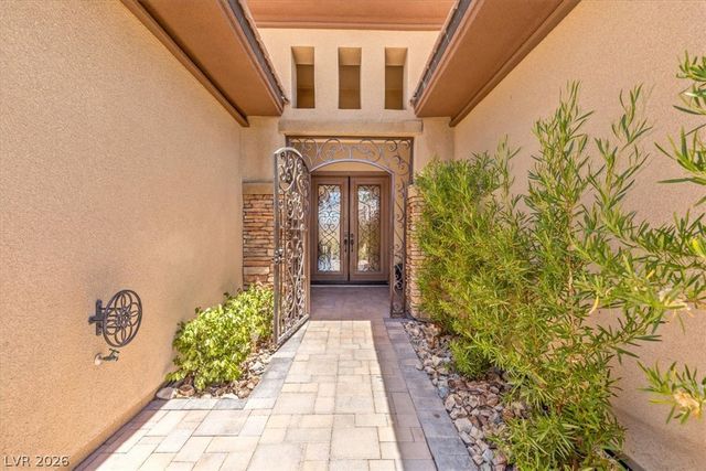 7272 Summer Duck Way, North Las Vegas, NV 89084