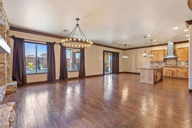 7272 Summer Duck Way, North Las Vegas, NV 89084