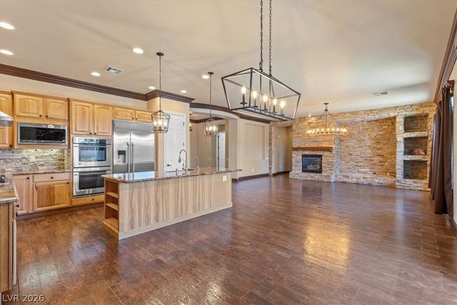 7272 Summer Duck Way, North Las Vegas, NV 89084