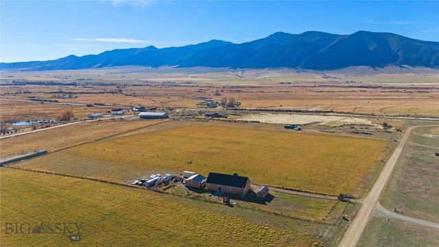 30 Mountain View Road, Sheridan, MT 59749