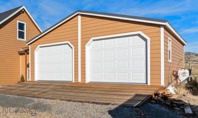 30 Mountain View Road, Sheridan, MT 59749