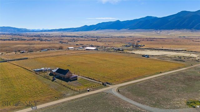 30 Mountain View Road, Sheridan, MT 59749
