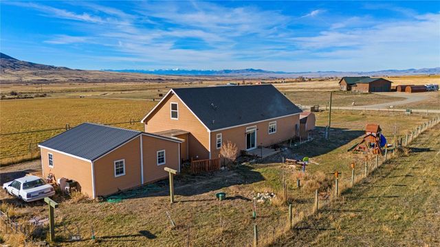 30 Mountain View Road, Sheridan, MT 59749
