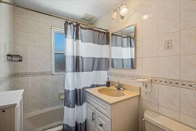 99-13 Ascan Avenue, New York City, NY 11375