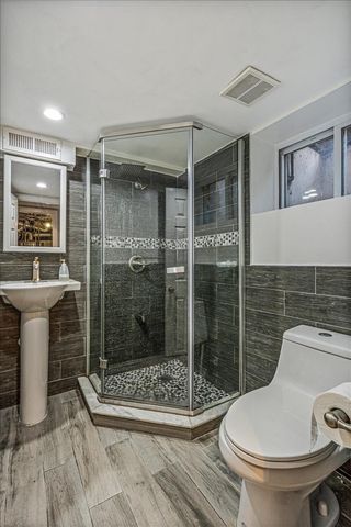 99-13 Ascan Avenue, New York City, NY 11375