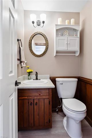 621 Old Dominion RD, Yorktown, VA 23692