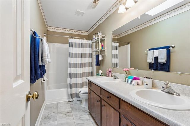 621 Old Dominion RD, Yorktown, VA 23692