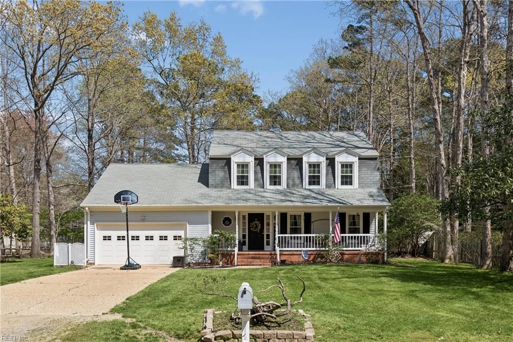 621 Old Dominion RD, Yorktown, VA 23692