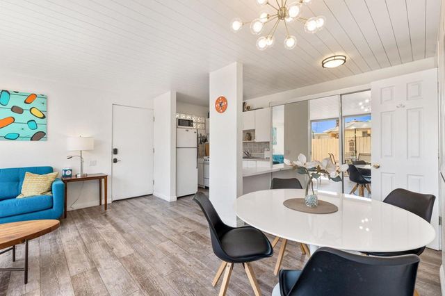 1111 E Palm Canyon Drive 104, Palm Springs, CA 92264