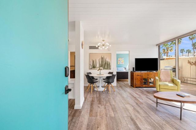 1111 E Palm Canyon Drive 104, Palm Springs, CA 92264