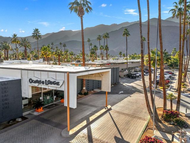 1111 E Palm Canyon Drive 104, Palm Springs, CA 92264