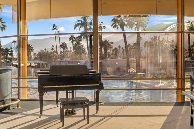 1111 E Palm Canyon Drive 104, Palm Springs, CA 92264