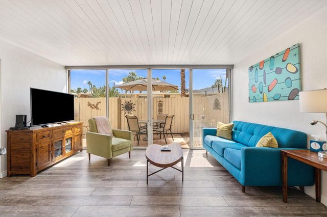 1111 E Palm Canyon Drive 104, Palm Springs, CA 92264