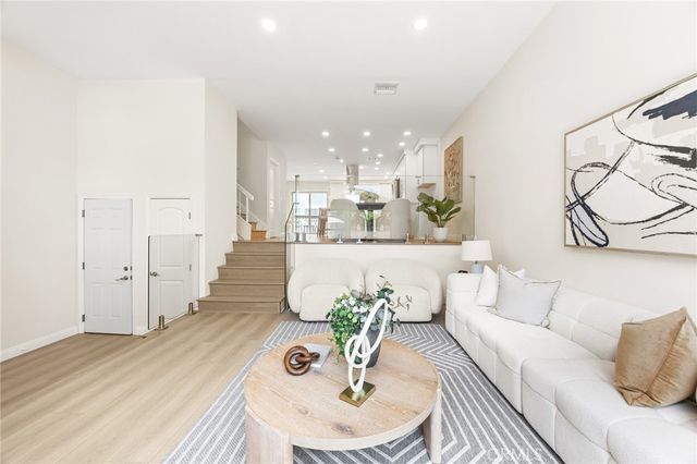 3 Moon Shadow, Irvine, CA 92603