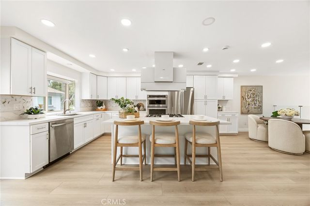 3 Moon Shadow, Irvine, CA 92603