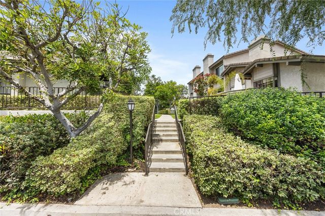 3 Moon Shadow, Irvine, CA 92603