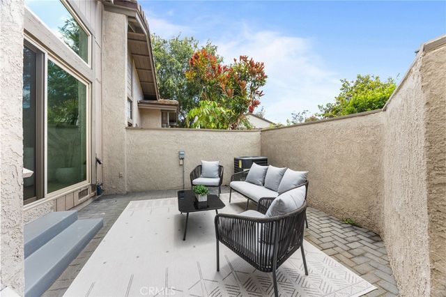 3 Moon Shadow, Irvine, CA 92603