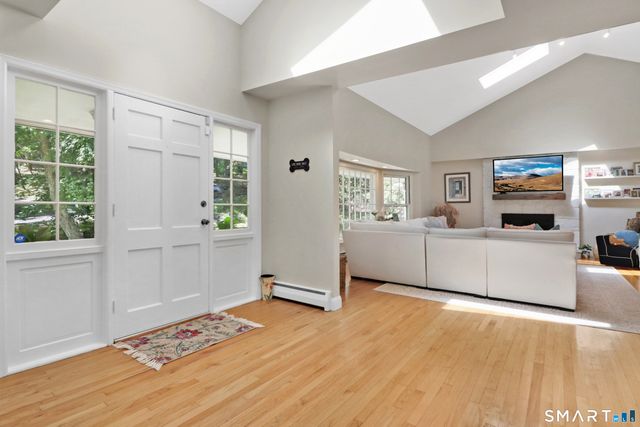 21 Tyler Drive, Stamford, CT 06903