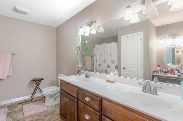 129 Patriot Cir, Shelbyville, TN 37160