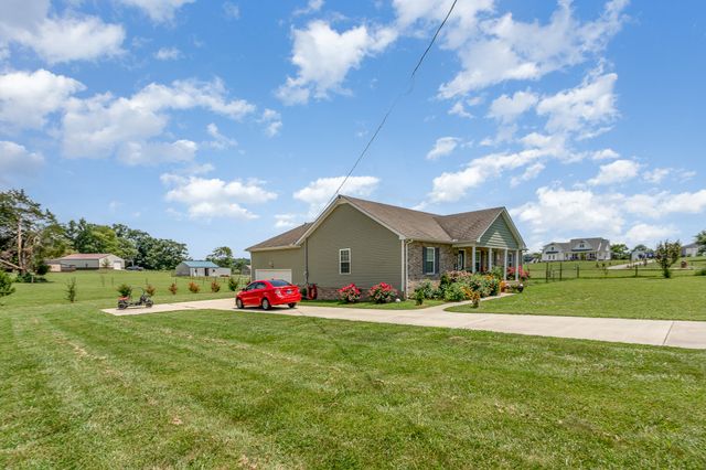 129 Patriot Cir, Shelbyville, TN 37160