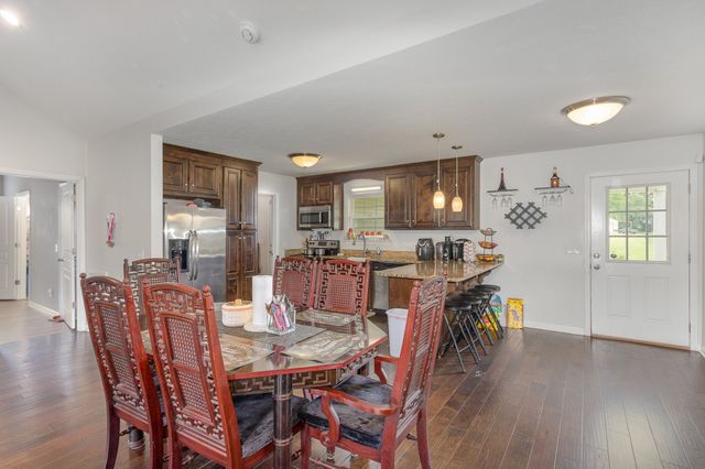 129 Patriot Cir, Shelbyville, TN 37160