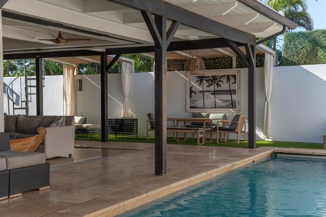 55 Kai Pl, Paia, HI 96779