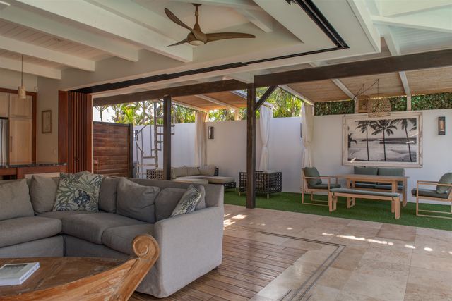 55 Kai Pl, Paia, HI 96779