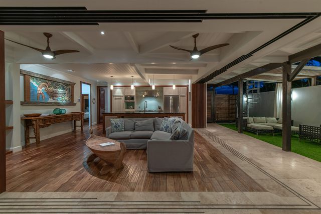 55 Kai Pl, Paia, HI 96779