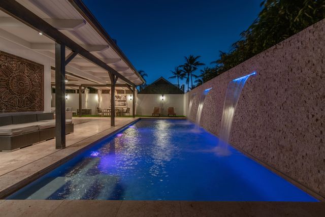 55 Kai Pl, Paia, HI 96779