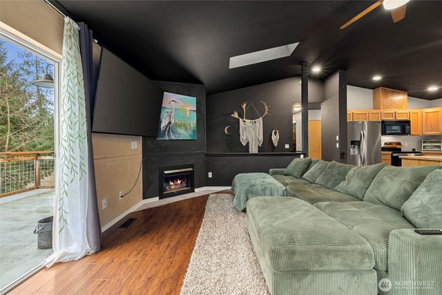 798 West Road, Sedro Woolley, WA 98284