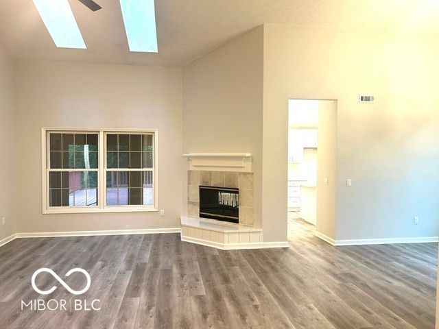 11157 Stratford Way, Fishers, IN 46038