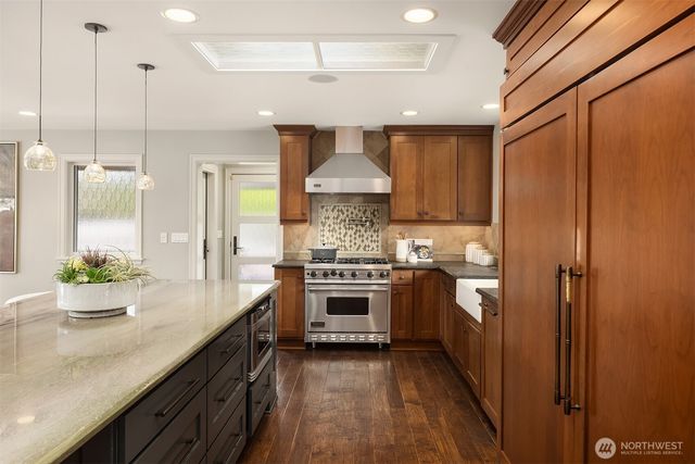 61 Cascade Key, Bellevue, WA 98006