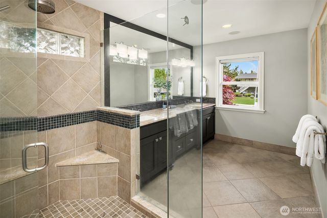 61 Cascade Key, Bellevue, WA 98006
