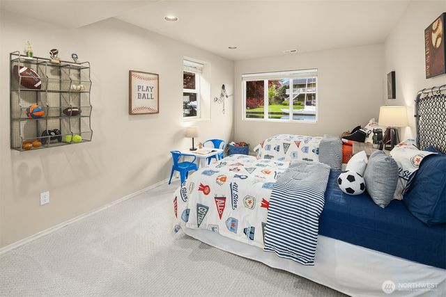 61 Cascade Key, Bellevue, WA 98006