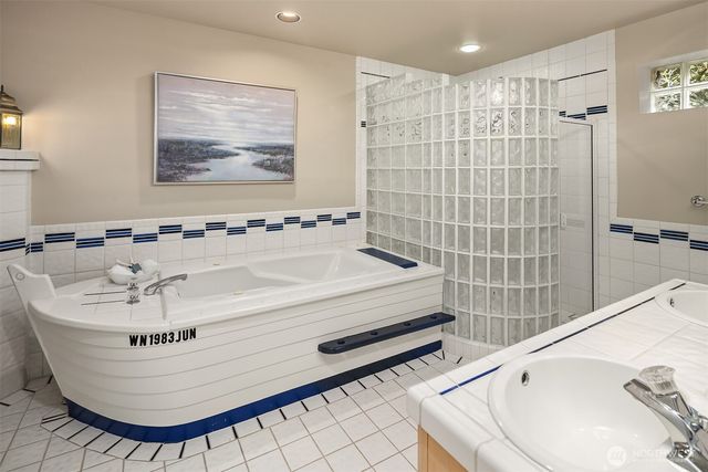 61 Cascade Key, Bellevue, WA 98006