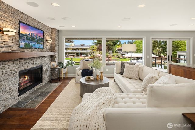 61 Cascade Key, Bellevue, WA 98006