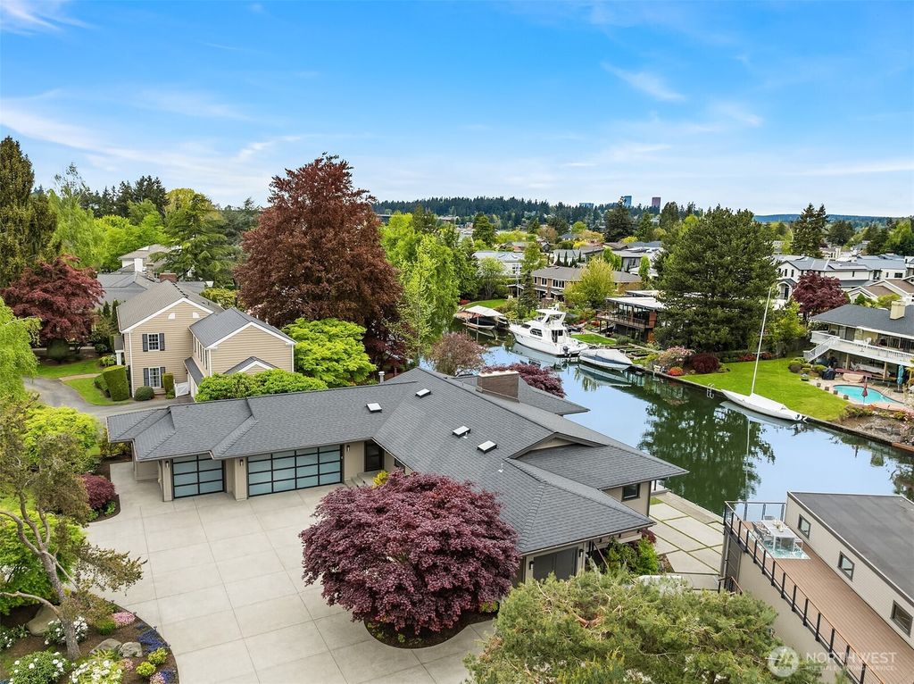 61 Cascade Key, Bellevue, WA 98006