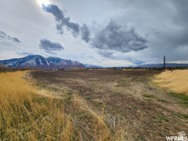 2700 S MAIN ST, Mapleton, UT 84664