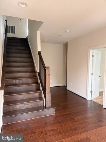 22992 BROOKSBANK SQ, Brambleton, VA 20148